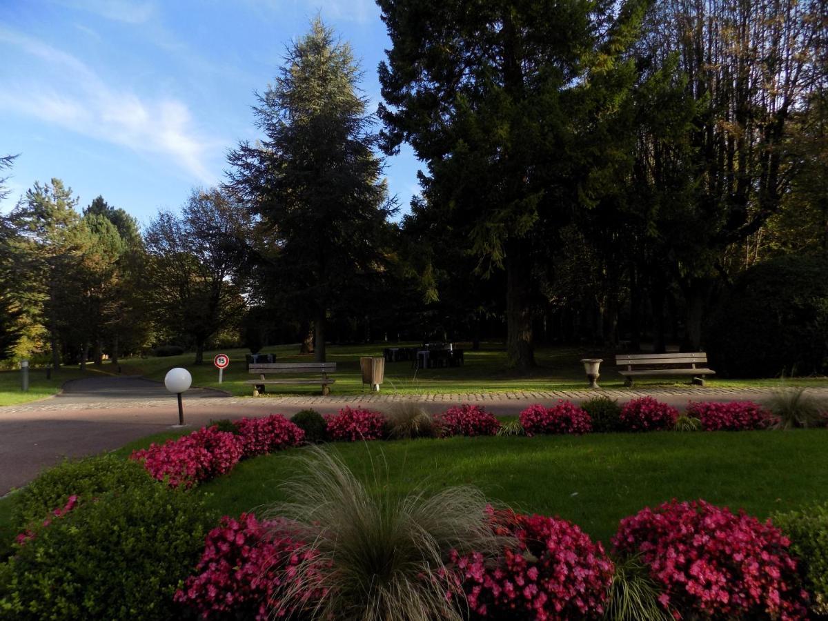 Domaine De Fremigny Hotel Bouray-sur-Juine Ngoại thất bức ảnh
